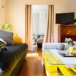 Apartment Main Street Split