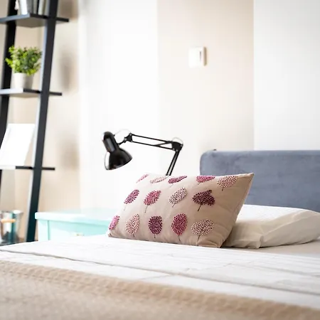 Main Street Апартаменти *