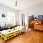 Main Street Apartment *